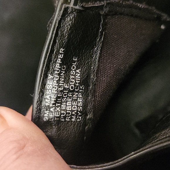 Kensie Mabella Black Ankle Booties Leather Fringe boots size 9 Suede Look Chunky - Picture 7 of 7